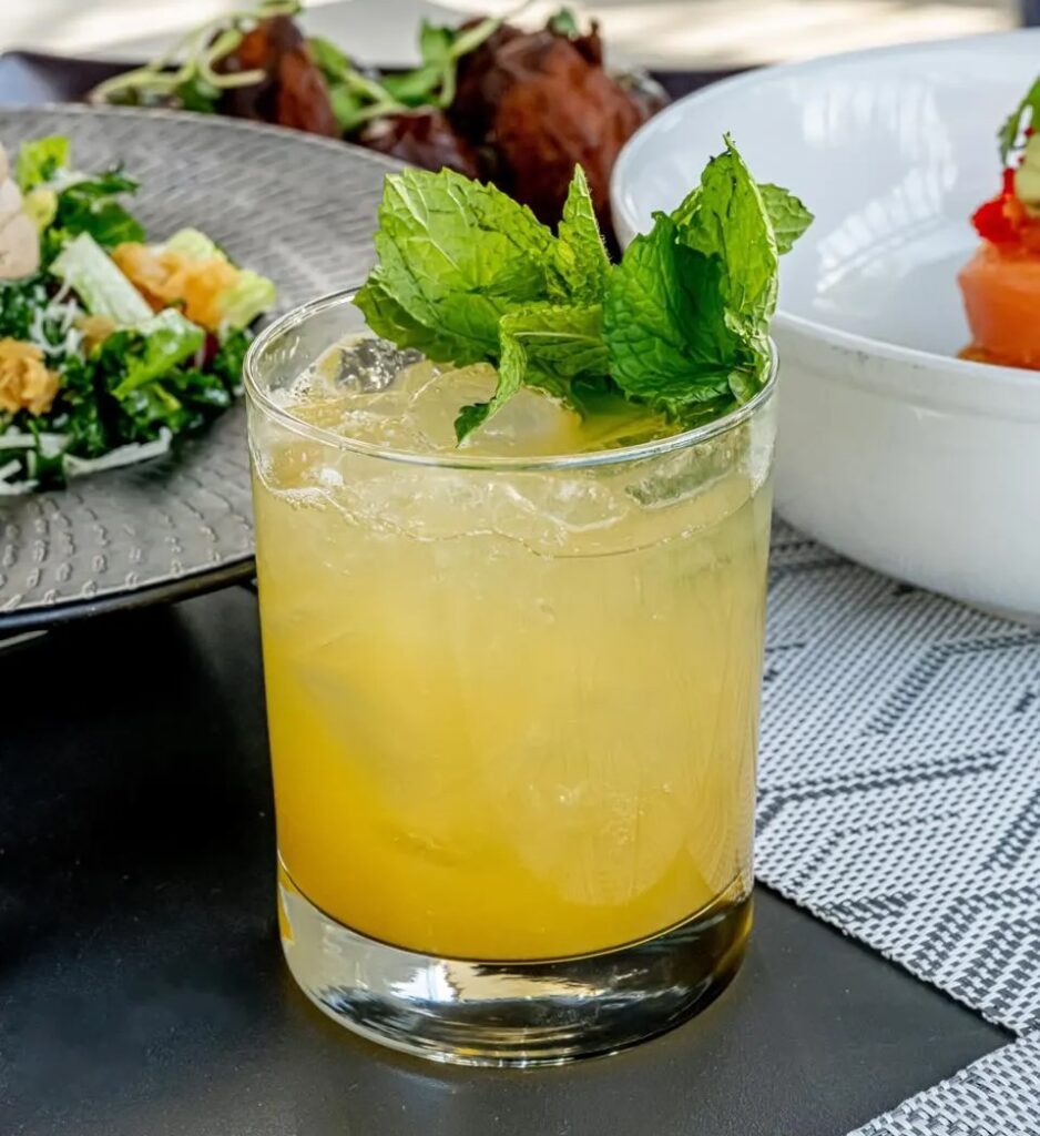 20 Cocktails Perfect For Honoring That Special Woman In Your Life On Mother’s Day